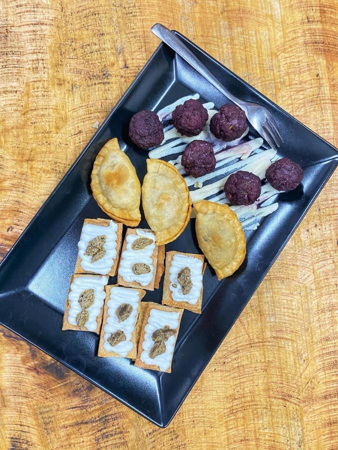 Locanda Tipica Sa Corte โอเลียนา ภายนอก รูปภาพ